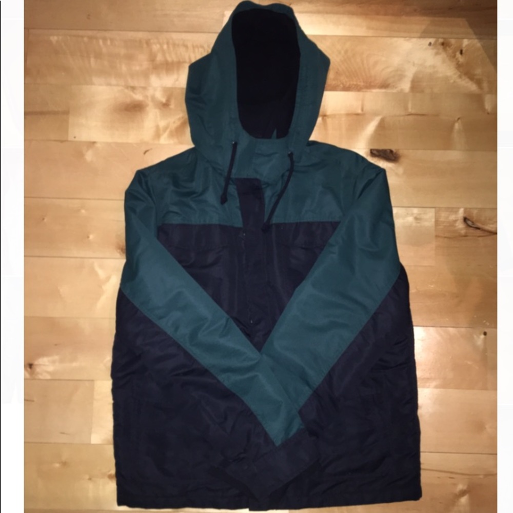 Aeropostale black and green winter coat.